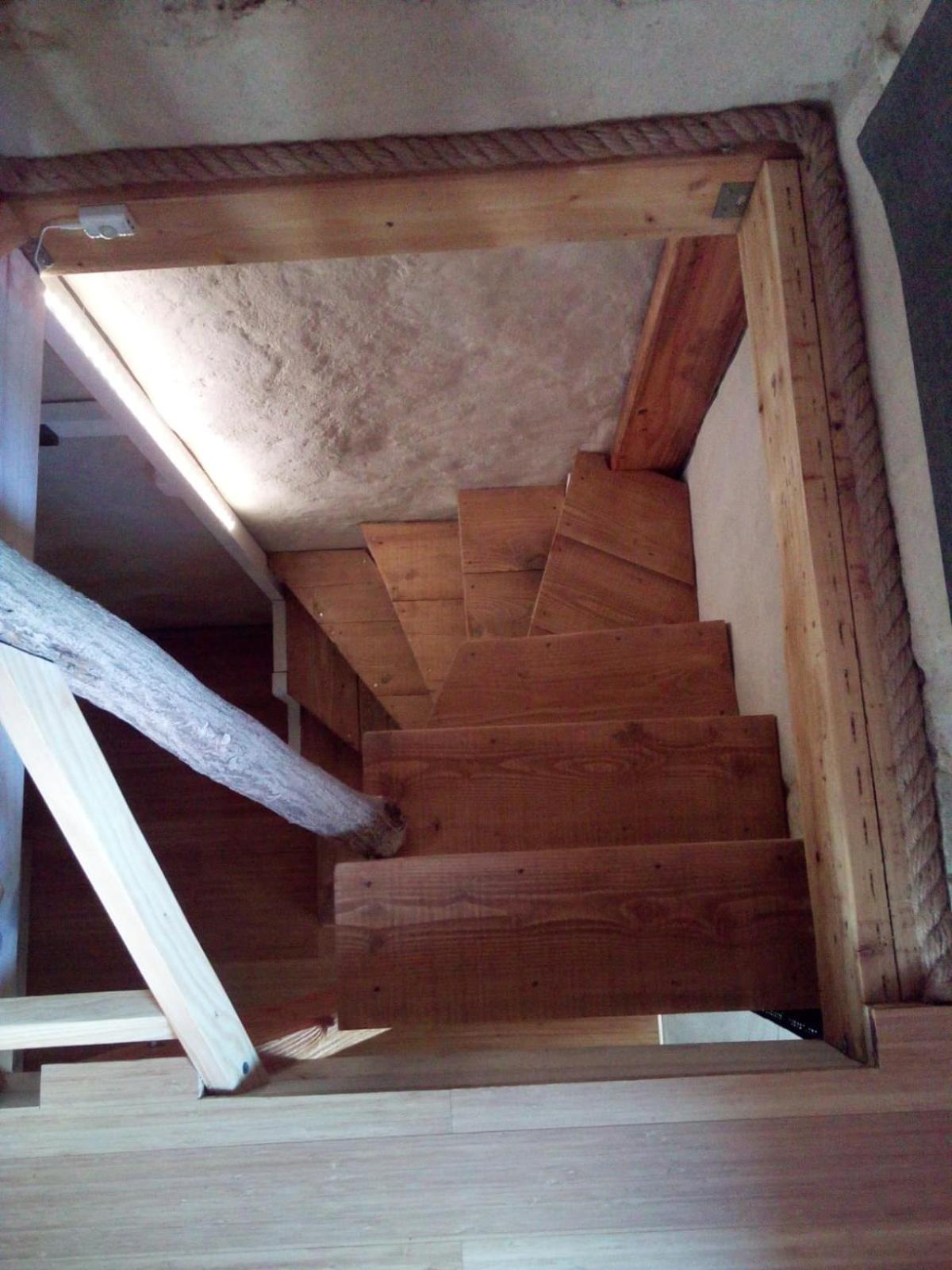Le Gite De La Cabane De L'Oiseau Couze-et-Saint-Front Esterno foto